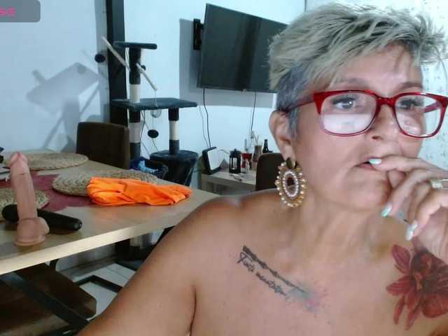 bety-cum3
