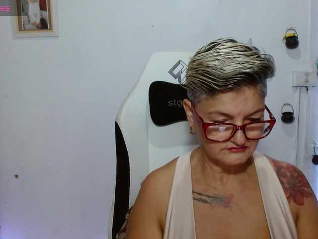 bety-cum3