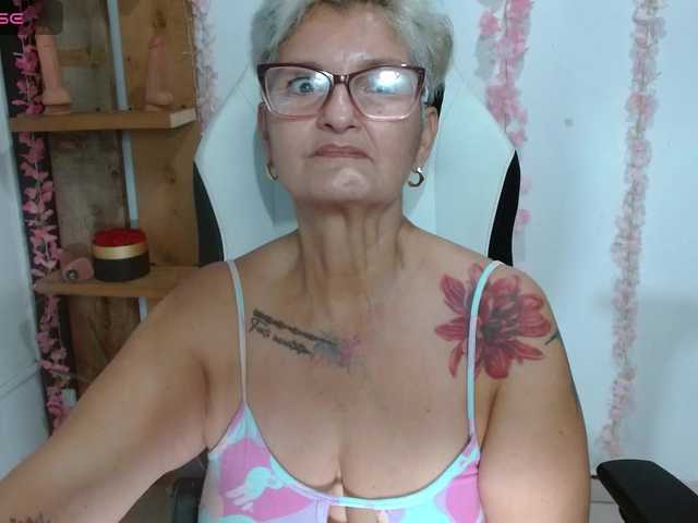 bety-cum3