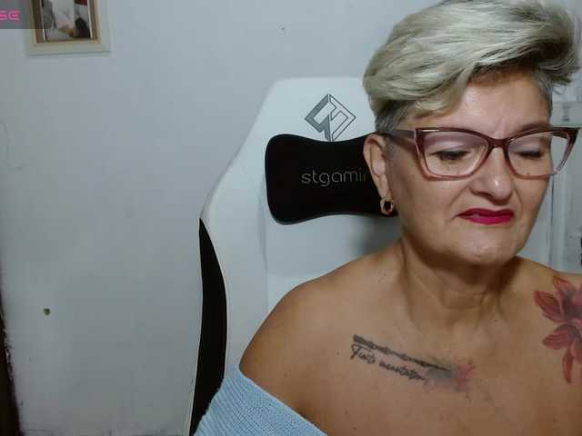 bety-cum3
