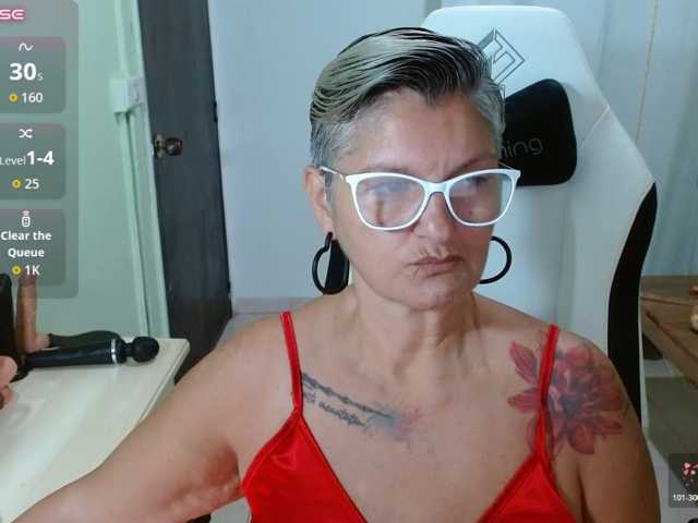 bety-cum3 live cam preview