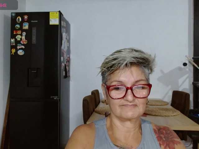 bety-cum3