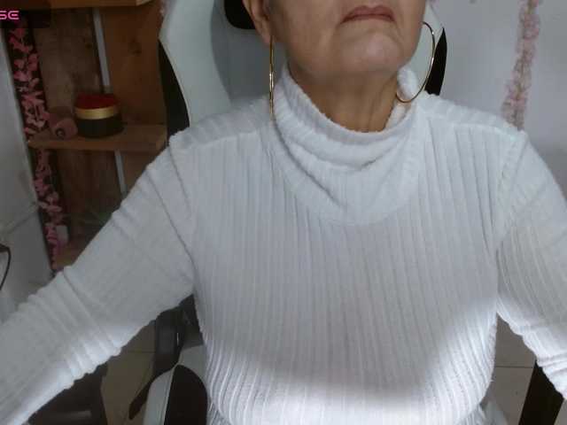 bety-cum3