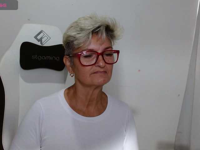 bety-cum3