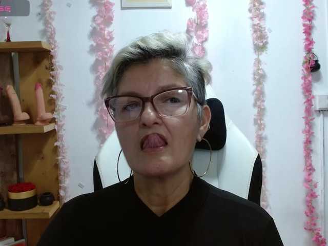 bety-cum3