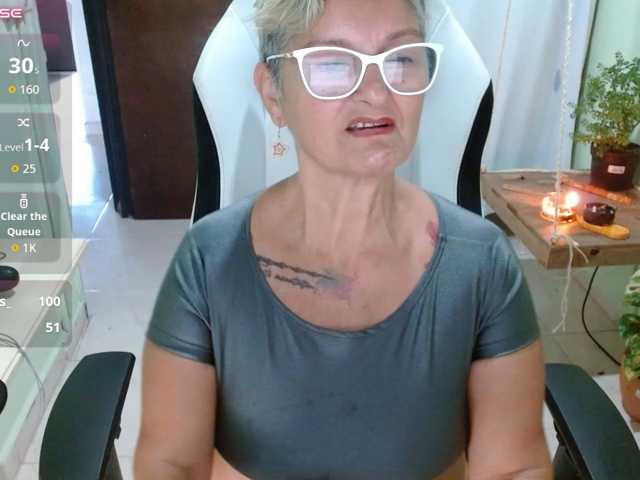 bety-cum3
