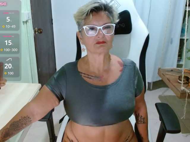 bety-cum3