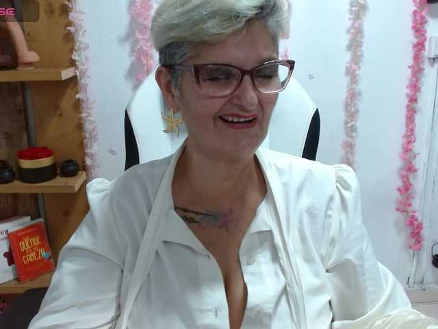 bety-cum3