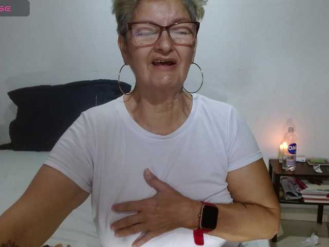 bety-cum3