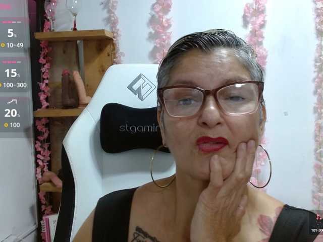bety-cum3