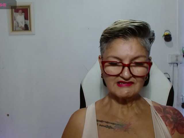 bety-cum3