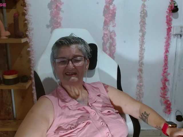 bety-cum3