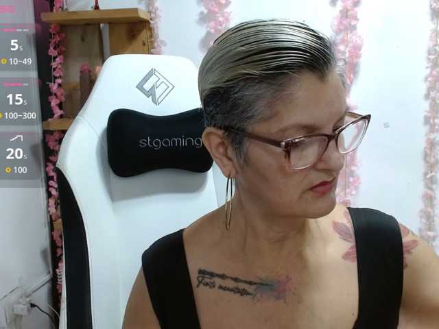 bety-cum3