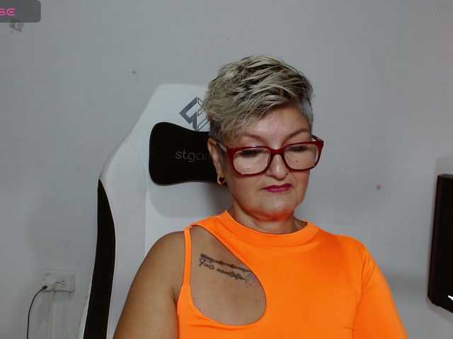 bety-cum3
