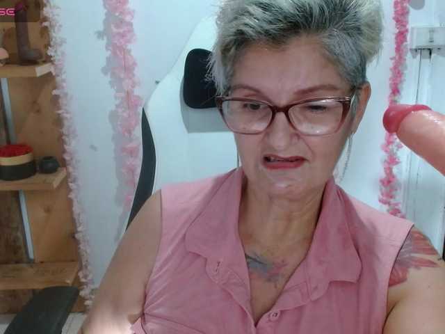 bety-cum3
