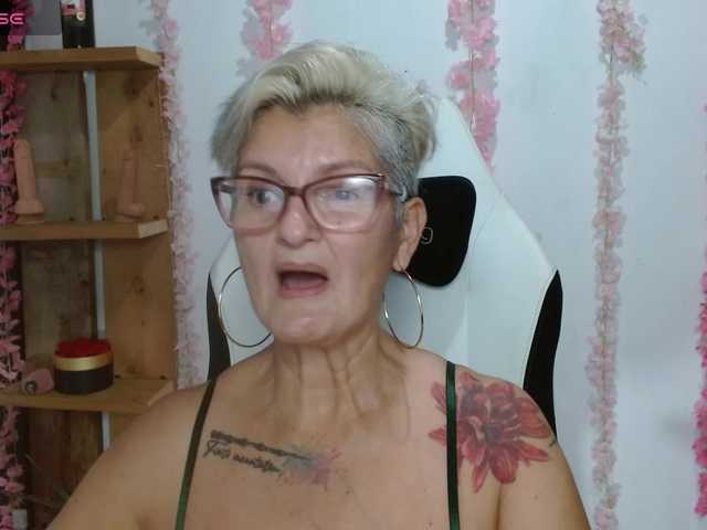 bety-cum3