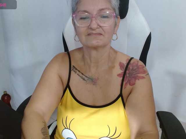 bety-cum3