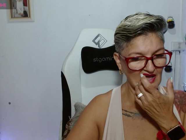 bety-cum3