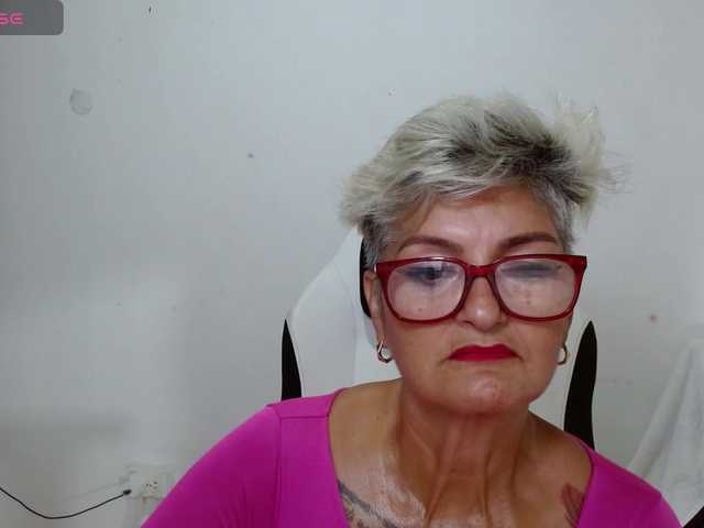 bety-cum3 live cam on BongaCams