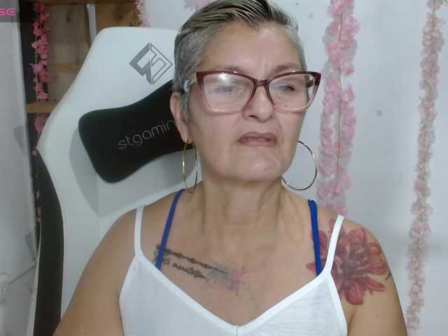bety-cum3