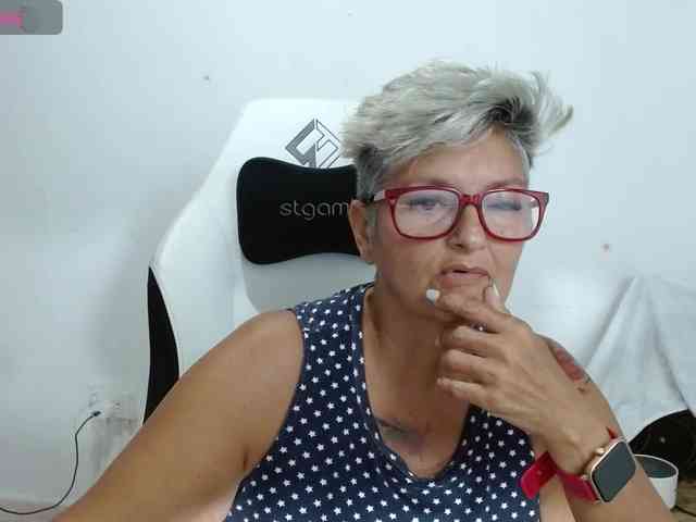 bety-cum3 webcam