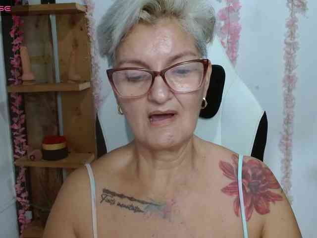 bety-cum3 webcam