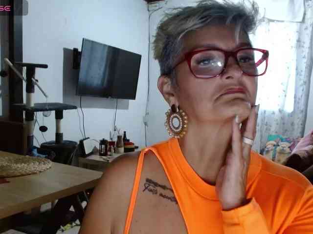 bety-cum3 webcam