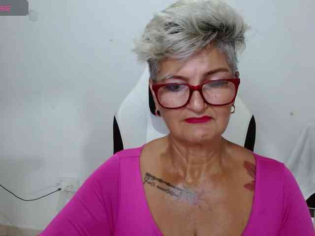 bety-cum3 webcam