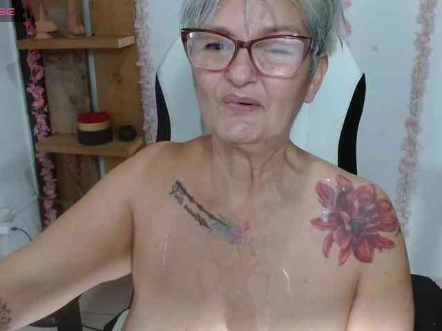 bety-cum3 webcam