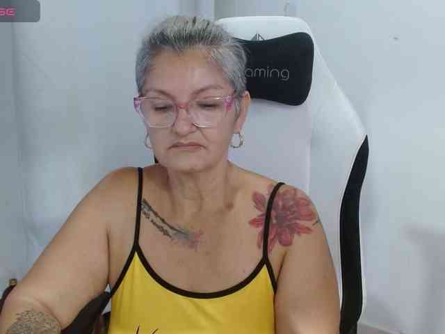 bety-cum3 webcam