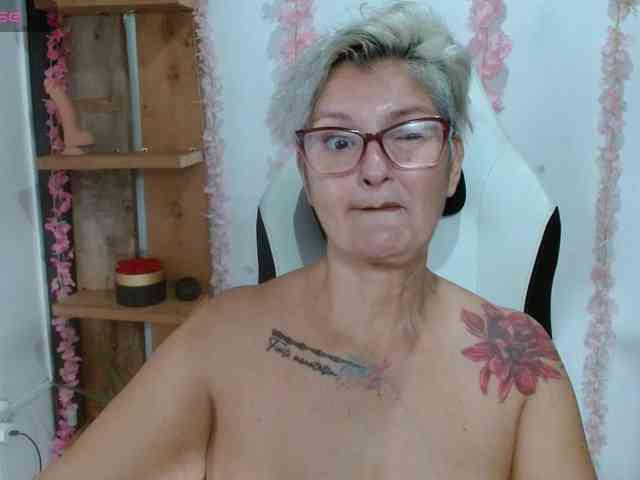bety-cum3 webcam