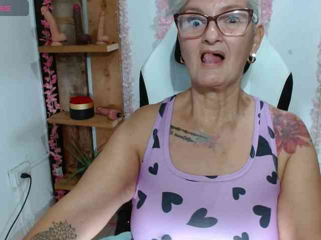 bety-cum3 webcam