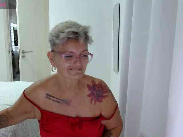 bety-cum3 webcam