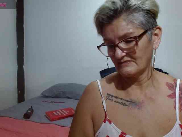 bety-cum3 webcam