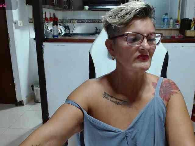 bety-cum3 webcam