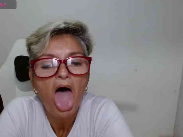 bety-cum3 bety-cum3