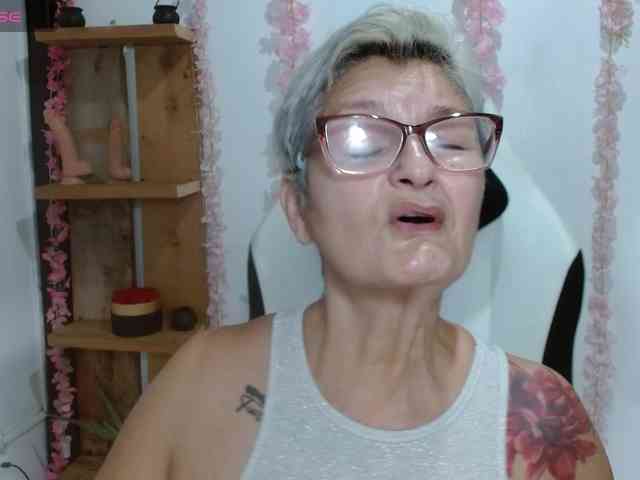 bety-cum3 webcam