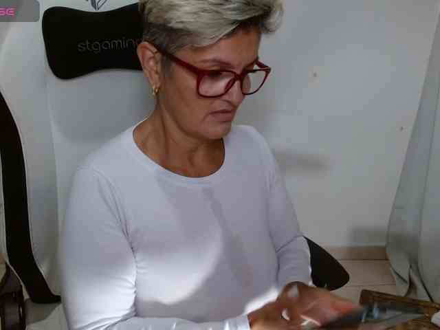 bety-cum3 webcam