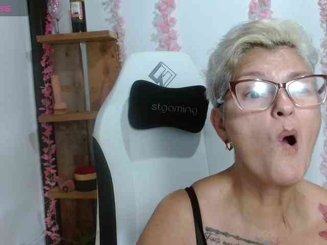 bety-cum3 webcam