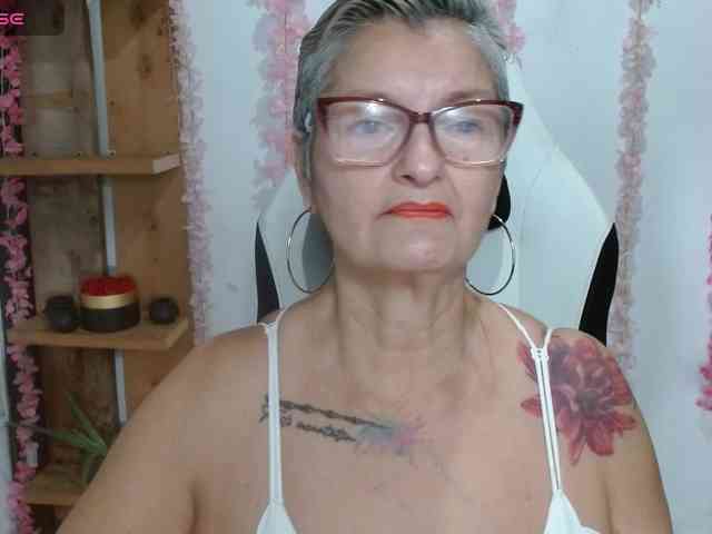 bety-cum3 webcam
