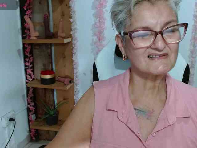 bety-cum3 webcam