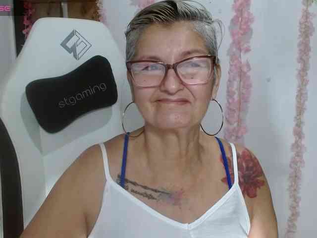bety-cum3 webcam
