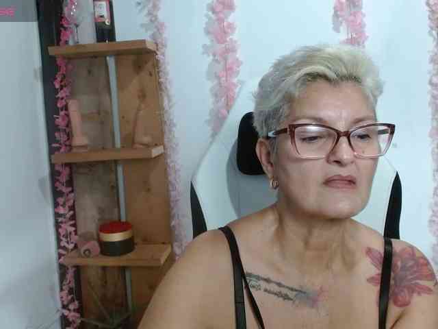 bety-cum3 webcam
