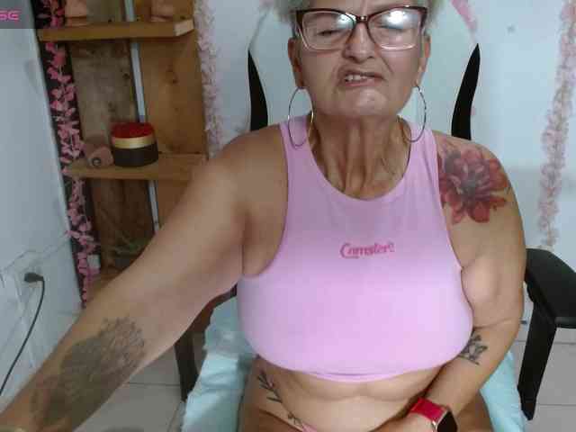 bety-cum3 webcam