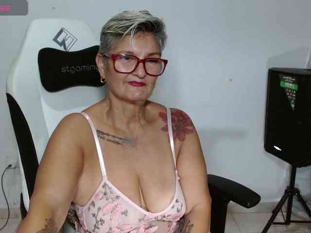 bety-cum3 webcam