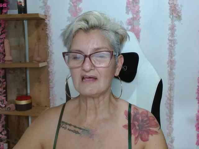 bety-cum3 webcam