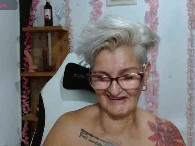 bety-cum3 webcam