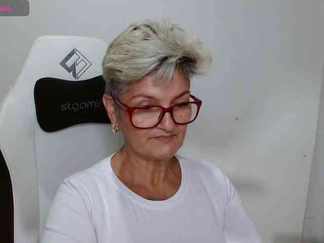 bety-cum3 webcam