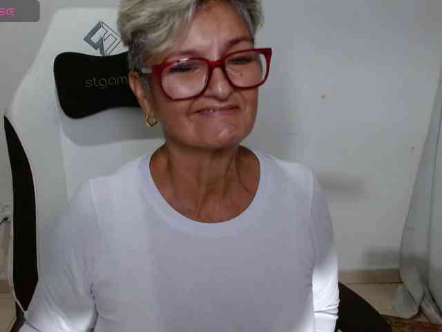 bety-cum3 webcam
