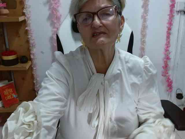 bety-cum3 webcam